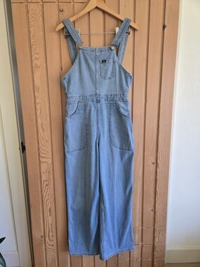 Lee Women's Relaxed Fit Overalls | Size Medium | Scoop Back